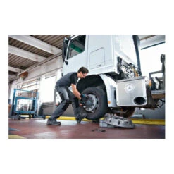 Clé à Chocs Sans Fil Bosch GDS 18V-1050 HC Avec 2x Batterie ProCORE18V 8.0Ah En L-BOXX -Magasin D'Outils Pour La Maison De Qualité cle a chocs sans fil bosch gds 18v 1050 hc avec 2x batterie procore18v 8 0ah en l boxx 65638824 2 ZRyuo3sv xl