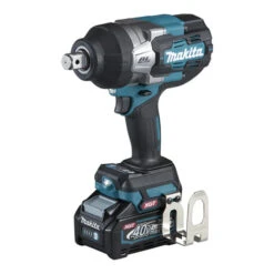 Clé à Chocs Sans Fil Makita 40 V Max. / 4,0 Ah, 2 Batteries + Chargeur En MAKPAC TW001GM201