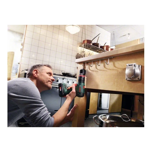 Perceuse à Percussion Bosch à Deux Vitesses AdvancedImpact 18 QuickSnap, Sans Chargeur De Batterie. 6 Perceuse à Percussion Bosch à Deux Vitesses AdvancedImpact 18 QuickSnap, Sans Chargeur De Batterie. – Image 4