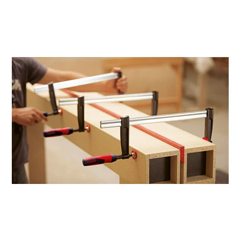 Pince à Vis En Fonte Malléable TPN De Bessey Avec Poignée En Plastique à 2 Composants 5 Pince à Vis En Fonte Malléable TPN De Bessey Avec Poignée En Plastique à 2 Composants – Image 3