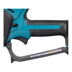 Scie à élaguer Sans Fil Makita 18V / 3,0 Ah, 1 Batterie + Chargeur -Magasin D'Outils Pour La Maison De Qualité scie a elaguer sans fil makita 18v 3 0 ah 1 batterie chargeur 72256963 2 k15IM3tu xl